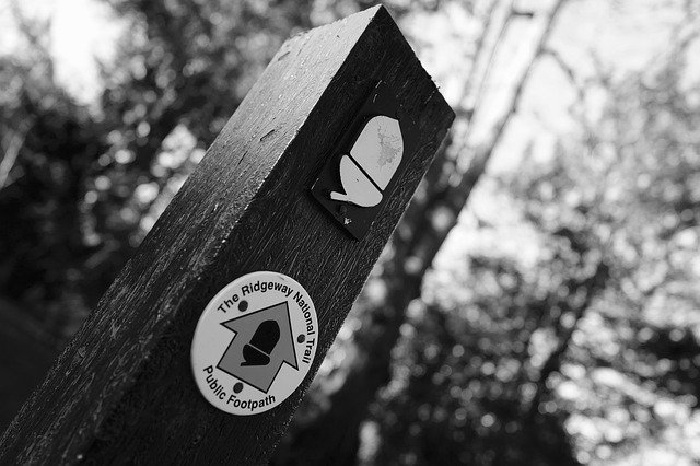 Gratis download Ridgeway Sign National Trail - gratis foto of afbeelding om te bewerken met GIMP online afbeeldingseditor