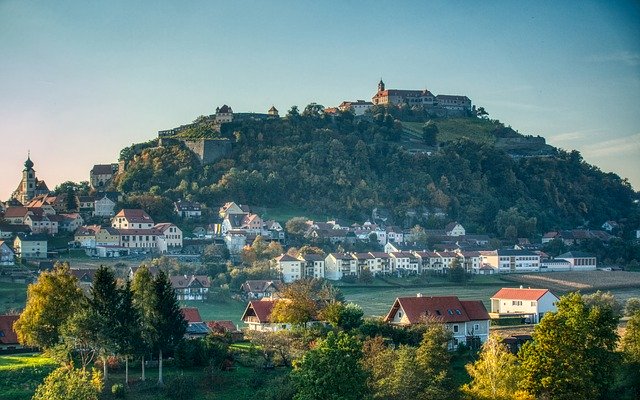 Descarga gratuita Riegersburg Styria Austria - foto o imagen gratuita para editar con el editor de imágenes en línea GIMP