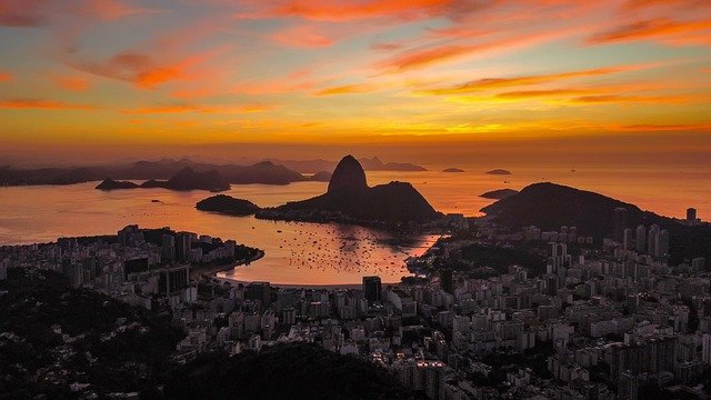 Descărcare gratuită a orașului rio de janeiro apus de soare lumina soarelui imagine gratuită pentru a fi editată cu editorul de imagini online gratuit GIMP