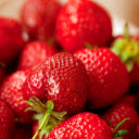 Ripe Red Strawberry Theme: A Sweet and Refreshing Delight  screen for extension Chrome web store in OffiDocs Chromium