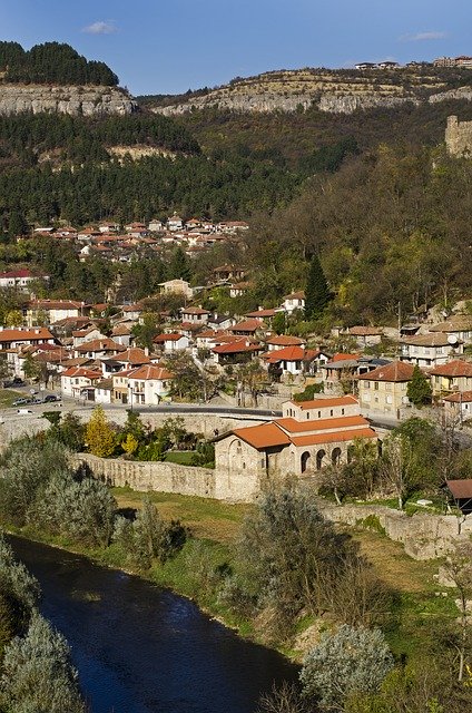 Descărcare gratuită River Church Cliffs - fotografie sau imagini gratuite pentru a fi editate cu editorul de imagini online GIMP