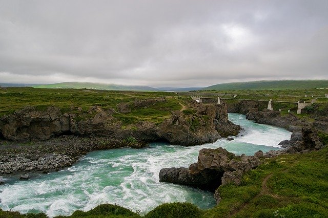 Téléchargement gratuit River Flow Blue - photo ou image gratuite à éditer avec l'éditeur d'images en ligne GIMP