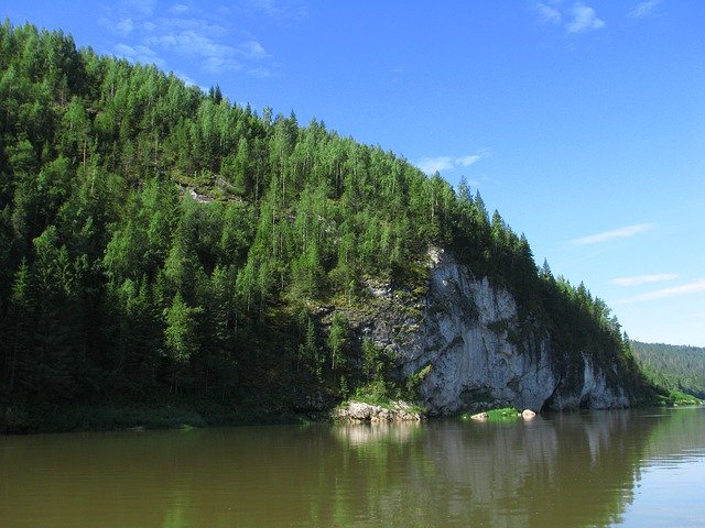 Téléchargement gratuit de River Forest Rocks - photo ou image gratuite à modifier avec l'éditeur d'images en ligne GIMP