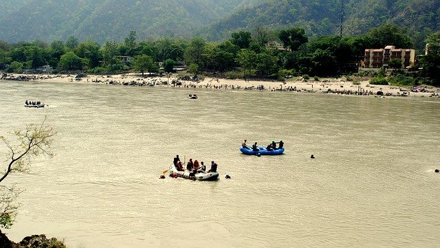 मुफ़्त डाउनलोड रिवर माउंटेन फ़ॉरेस्ट - GIMP ऑनलाइन छवि संपादक के साथ संपादित करने के लिए मुफ़्त फ़ोटो या चित्र