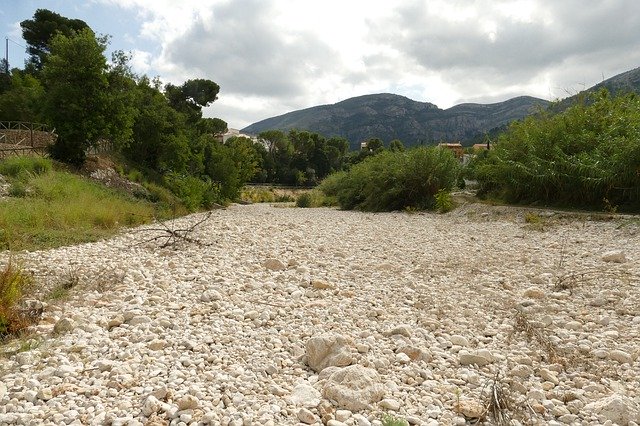 Template Photo River Riverbed Dry -  for OffiDocs