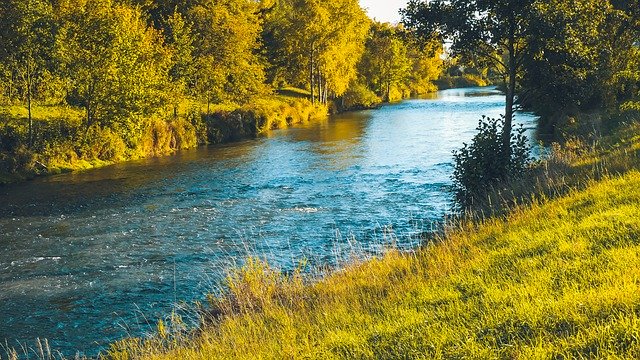 Descărcare gratuită River Turiec St Martin - fotografie sau imagine gratuită pentru a fi editată cu editorul de imagini online GIMP