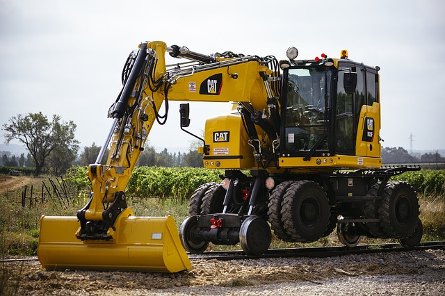 Free download road excavator m322 short tail rear free picture to be edited with GIMP free online image editor