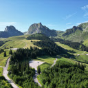 Road through mountains  screen for extension Chrome web store in OffiDocs Chromium