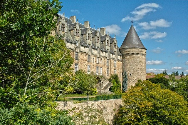הורדה חינם Rochechouart Chateau Castle - תמונה או תמונה בחינם לעריכה עם עורך התמונות המקוון GIMP