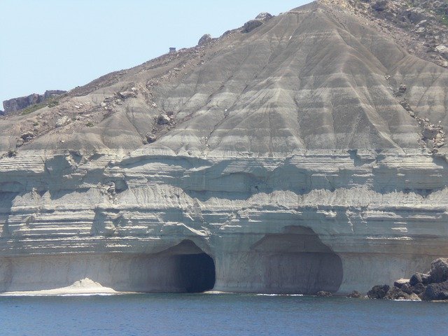 ດາວ​ໂຫຼດ​ຟຣີ Rock Malta Sea - ຮູບ​ພາບ​ຟຣີ​ຫຼື​ຮູບ​ພາບ​ທີ່​ຈະ​ໄດ້​ຮັບ​ການ​ແກ້​ໄຂ​ກັບ GIMP ອອນ​ໄລ​ນ​໌​ບັນ​ນາ​ທິ​ການ​ຮູບ​ພາບ​