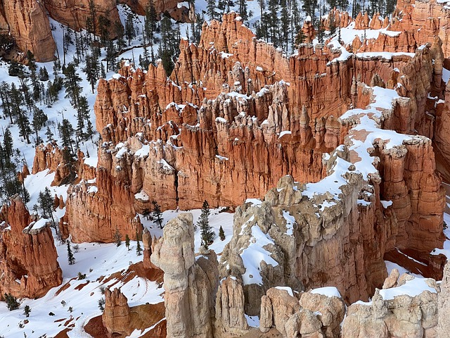 Free download rocks canyon snow hoodoos nature free picture to be edited with GIMP free online image editor