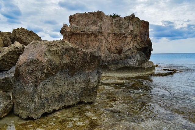 Free download rocky coast sea landscape rock free picture to be edited with GIMP free online image editor