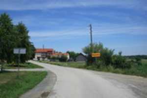 Free download Roda i kapela Kraljice Mira, Repinec, 4.6.2017. free photo or picture to be edited with GIMP online image editor