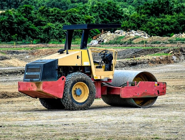 Descărcare gratuită Roller Road Construction - fotografie sau imagini gratuite pentru a fi editate cu editorul de imagini online GIMP