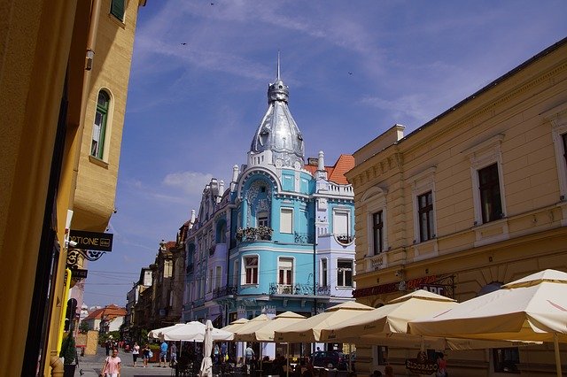Téléchargement gratuit Roumanie Oradea Transylvanie - photo ou image gratuite à éditer avec l'éditeur d'images en ligne GIMP