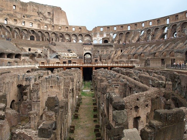 Download gratuito di Roma Colosseo Colosseo: foto o immagine gratuita da modificare con l'editor di immagini online GIMP