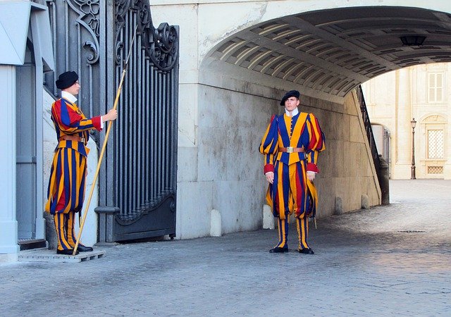 Free download Rome The Vatican Honor Guard -  free free photo or picture to be edited with GIMP online image editor