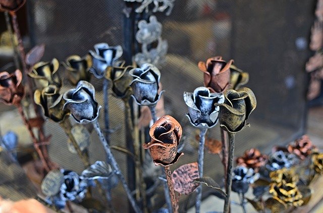 Free download Roses Metal Metalwork -  free photo or picture to be edited with GIMP online image editor