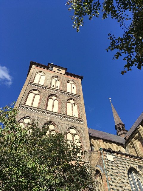 Rostock Mecklenburg'u ücretsiz indirin - GIMP çevrimiçi resim düzenleyiciyle düzenlenecek ücretsiz fotoğraf veya resim