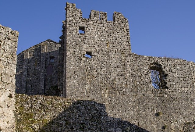 Скачать бесплатно Ruin Wall Fortification Medieval - бесплатное фото или изображение для редактирования с помощью онлайн-редактора изображений GIMP