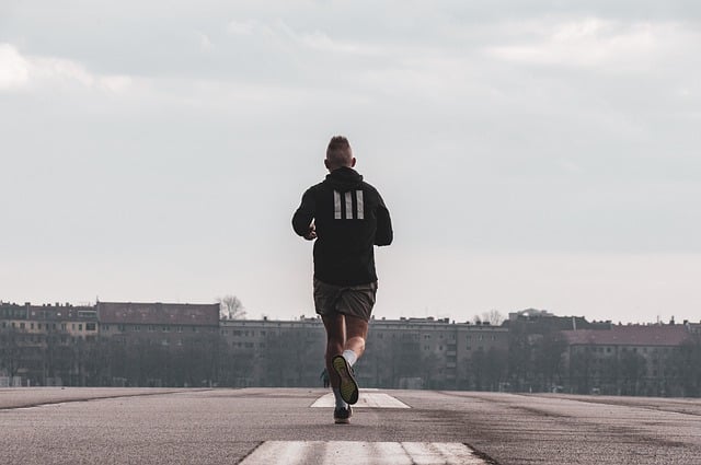 Free download runner running jog sports free picture to be edited with GIMP free online image editor