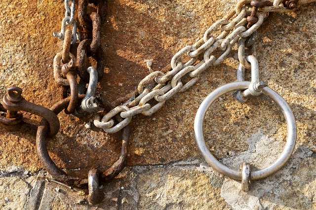 Free download Rust Sea Chains -  free photo or picture to be edited with GIMP online image editor