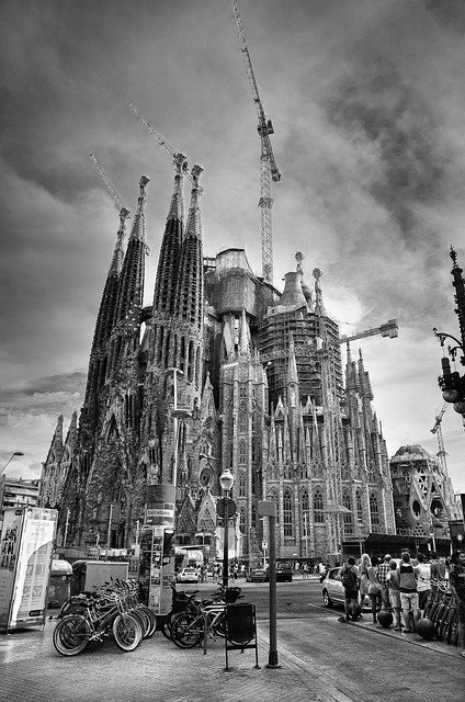 Free download Sagrada Família Spain Barcelona -  free photo or picture to be edited with GIMP online image editor