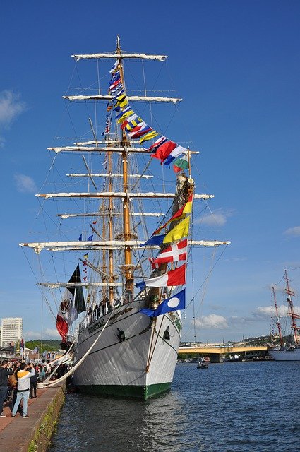 ดาวน์โหลดฟรี Sailboat Boat Maritime - รูปถ่ายหรือรูปภาพฟรีที่จะแก้ไขด้วยโปรแกรมแก้ไขรูปภาพออนไลน์ GIMP