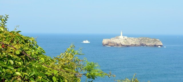 ดาวน์โหลดฟรี Santander Sea Costa - รูปถ่ายหรือรูปภาพฟรีที่จะแก้ไขด้วยโปรแกรมแก้ไขรูปภาพออนไลน์ GIMP