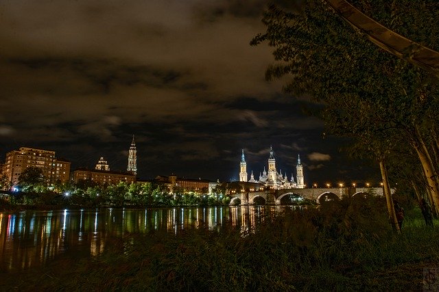 Free download Saragossa Monument -  free photo or picture to be edited with GIMP online image editor