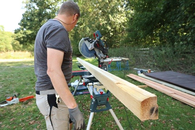 Free download Schreiner Craftsmen Carpenter -  free photo or picture to be edited with GIMP online image editor