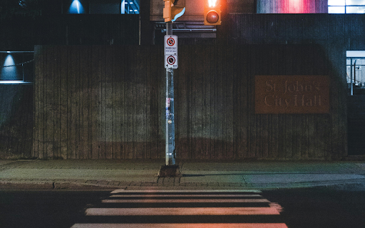 A Crosswalk under Traffic Lights from Chrome web store to be run with OffiDocs Chromium online A Crosswalk under Traffic Lights from Chrome web store to be run with OffiDocs Chromium online