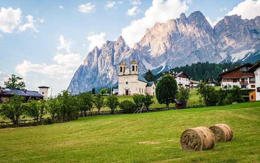 Alpine Village Charm  from Chrome web store to be run with OffiDocs Chromium online