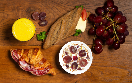 An Assorted Food on a Wooden Table  from Chrome web store to be run with OffiDocs Chromium online