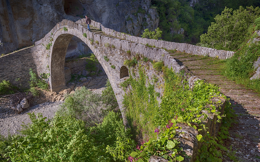 Arched stone bridge  from Chrome web store to be run with OffiDocs Chromium online