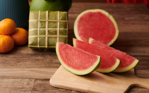 A Refreshing Slice of Summer  from Chrome web store to be run with OffiDocs Chromium online