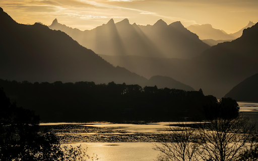 A Scenic View of Lake Lucerne from Meggen in Grayscale  from Chrome web store to be run with OffiDocs Chromium online