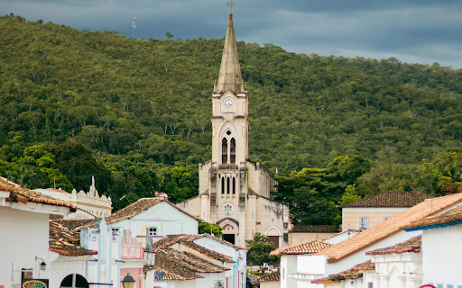 A Street Leading to the Igreja Nossa Senhora do Rosario de Goia  from Chrome web store to be run with OffiDocs Chromium online