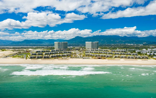 Bai Dai Beach – The Endless Paradise of Nha Trang  from Chrome web store to be run with OffiDocs Chromium online