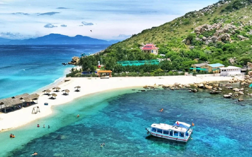 Bai Tam Doi – The Unique Twin Beach of Nha Trang  from Chrome web store to be run with OffiDocs Chromium online