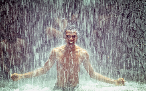 Bath under the waterfall  from Chrome web store to be run with OffiDocs Chromium online