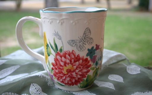 Beautiful flower cup  from Chrome web store to be run with OffiDocs Chromium online