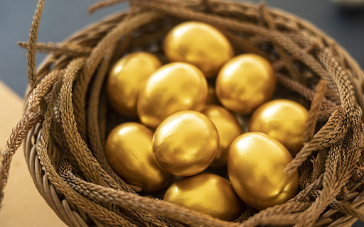 Beautiful golden egg  from Chrome web store to be run with OffiDocs Chromium online