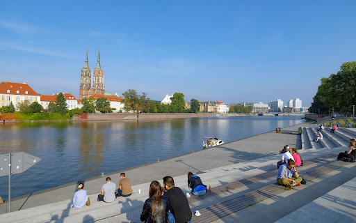beautiful view by the river  from Chrome web store to be run with OffiDocs Chromium online