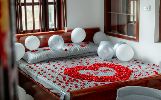 Bed of Roses  from Chrome web store to be run with OffiDocs Chromium online