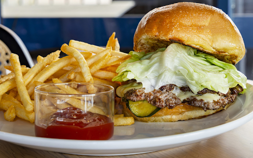 Beef burgers and fries  from Chrome web store to be run with OffiDocs Chromium online