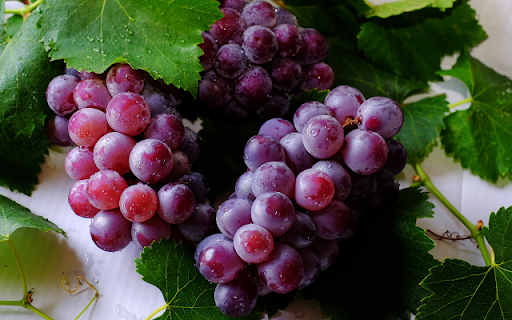 Berry Bunch, Velvet Hues Gleam  from Chrome web store to be run with OffiDocs Chromium online