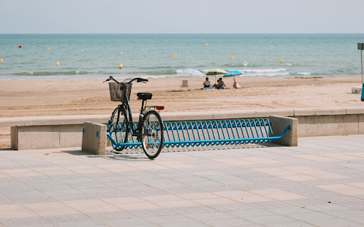 Bicycle on a Beachside Rack  from Chrome web store to be run with OffiDocs Chromium online