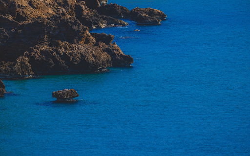 Blue Sea and Rocks  from Chrome web store to be run with OffiDocs Chromium online