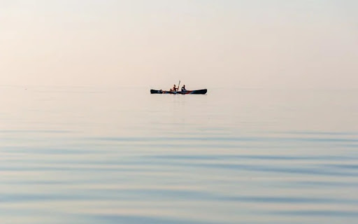 BOAT AT SEA THEME  from Chrome web store to be run with OffiDocs Chromium online